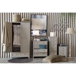 Chest of Drawers (LB)15